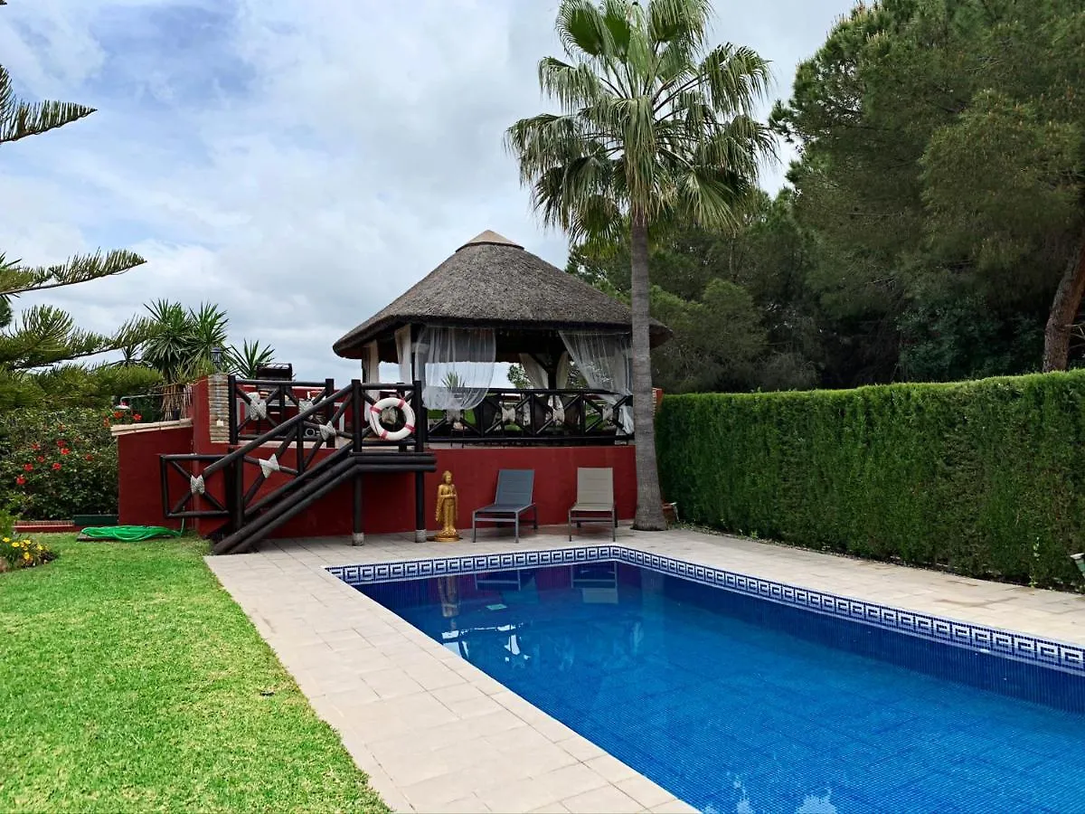 Villa Nabrisa Marbella, 5 Bedroom, Private Pool, Garden, Bbq