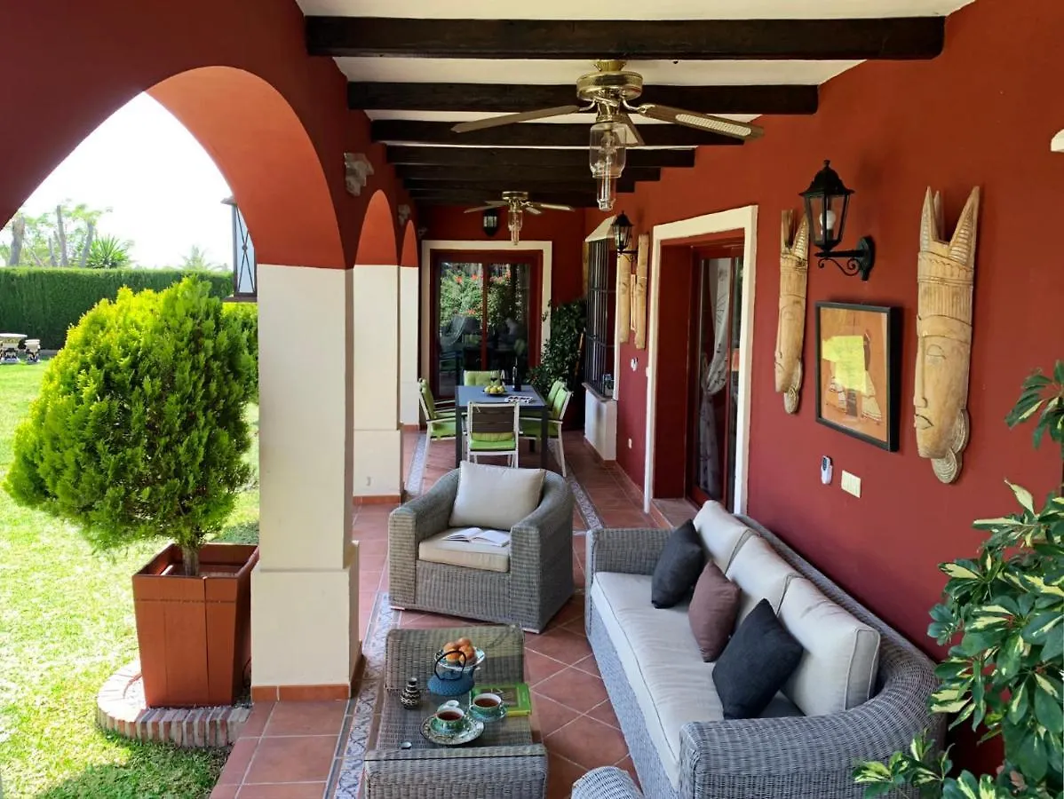 Villa Nabrisa Marbella, 5 Bedroom, Private Pool, Garden, Bbq Spanien