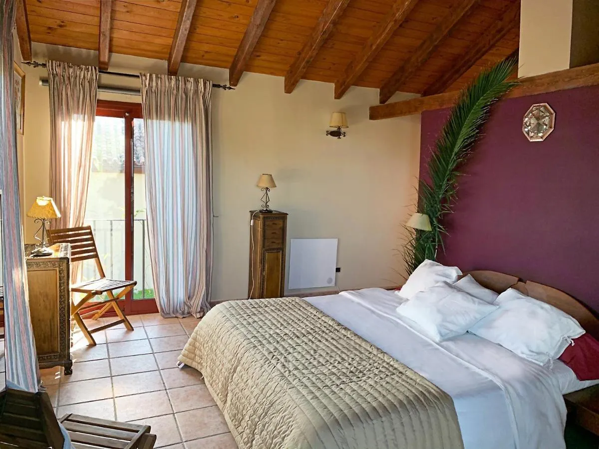 Villa Nabrisa Marbella, 5 Bedroom, Private Pool, Garden, Bbq Marbella