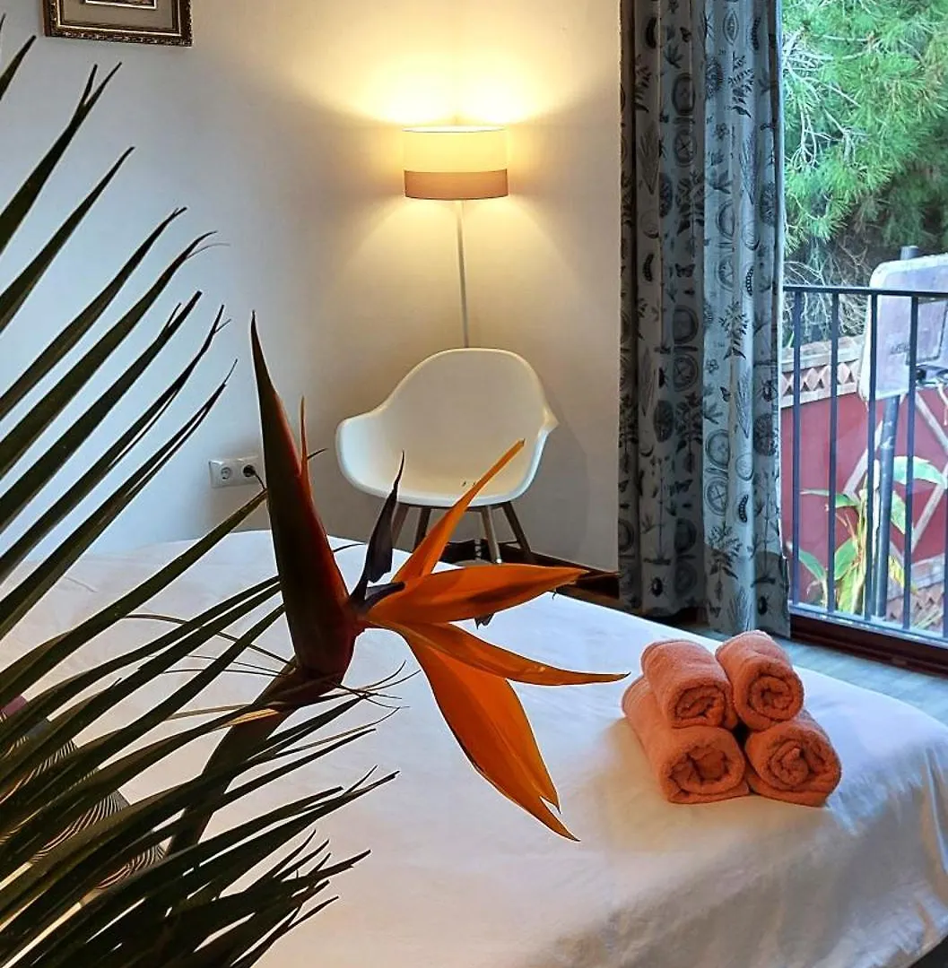 Villa Nabrisa Marbella, 5 Bedroom, Private Pool, Garden, Bbq 0*, Marbella Spanien